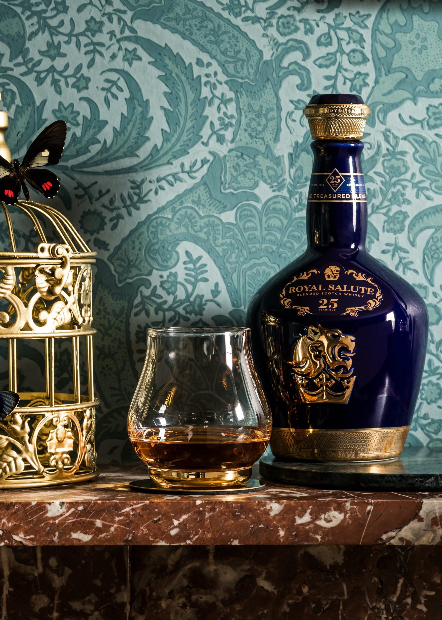 21 Year Old The Signature Blend - Royal Salute Scotch Whisky