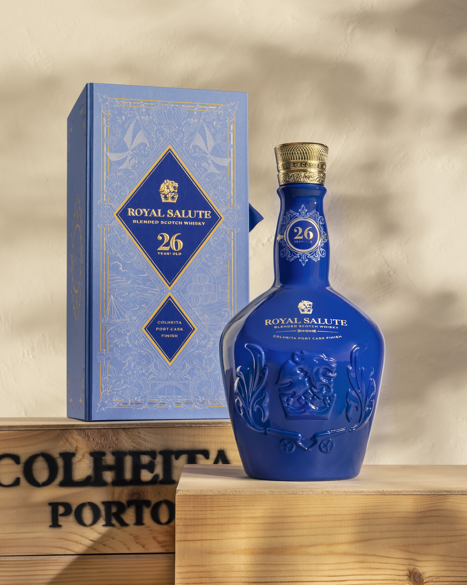 Packshot_26yr old Colheita port cask finish lifestyle shot